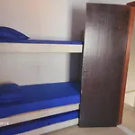 Uaihostel